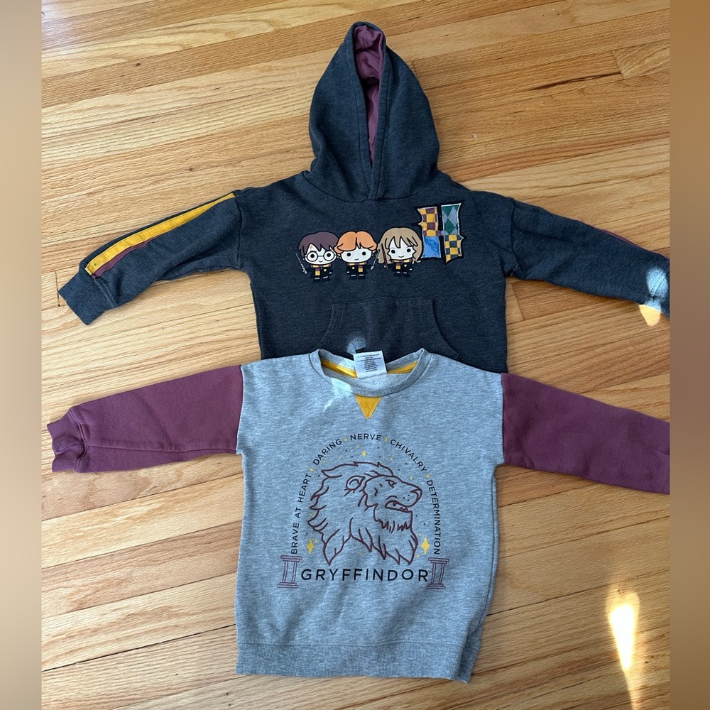 Lot of 2 Harry Potter gryffindor sweatshirts 3T gray